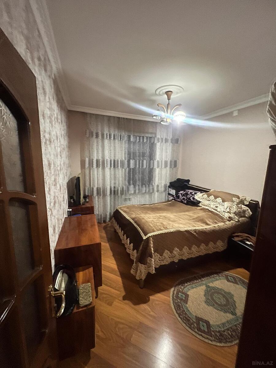3 otaqlı Köhnə tikili, Həzi Aslanov m., Bakı