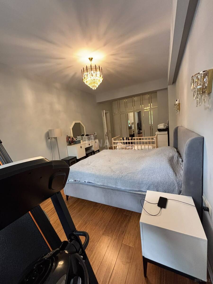 3 otaqlı Yeni tikili, Elmlər Akademiyası m., Bakı