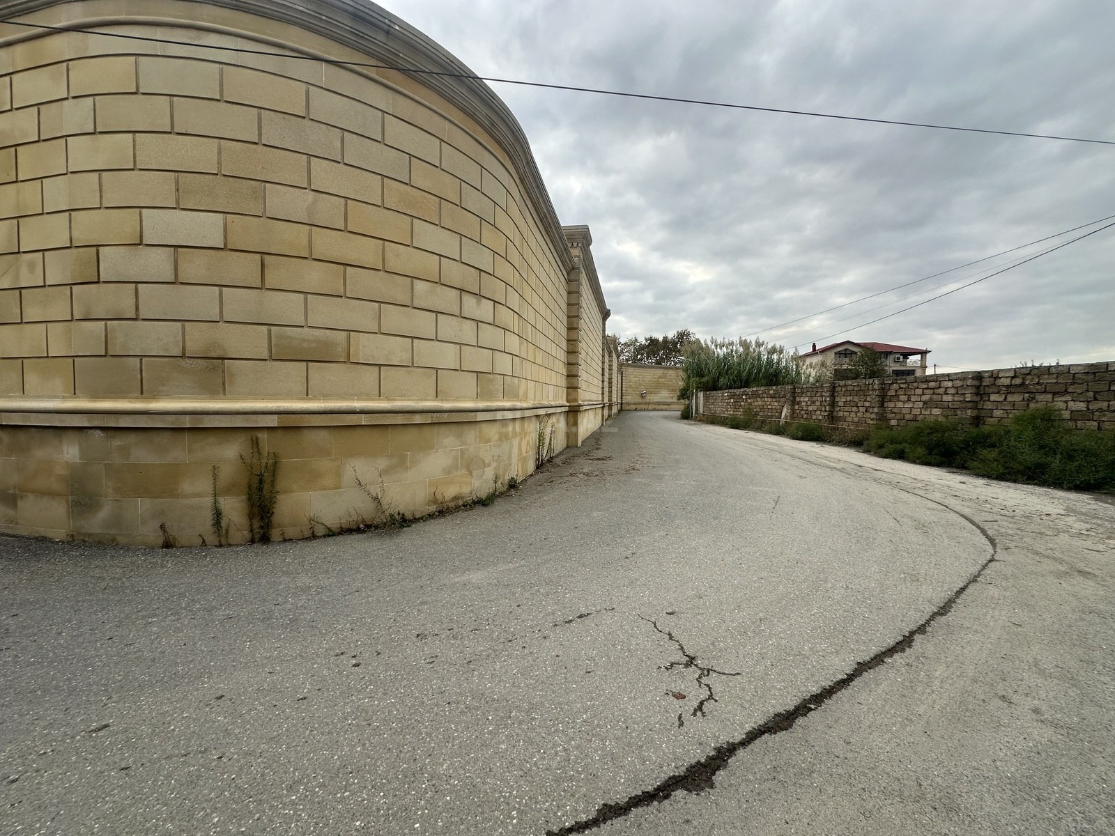 Torpaq Mərdəkan q., Bakı