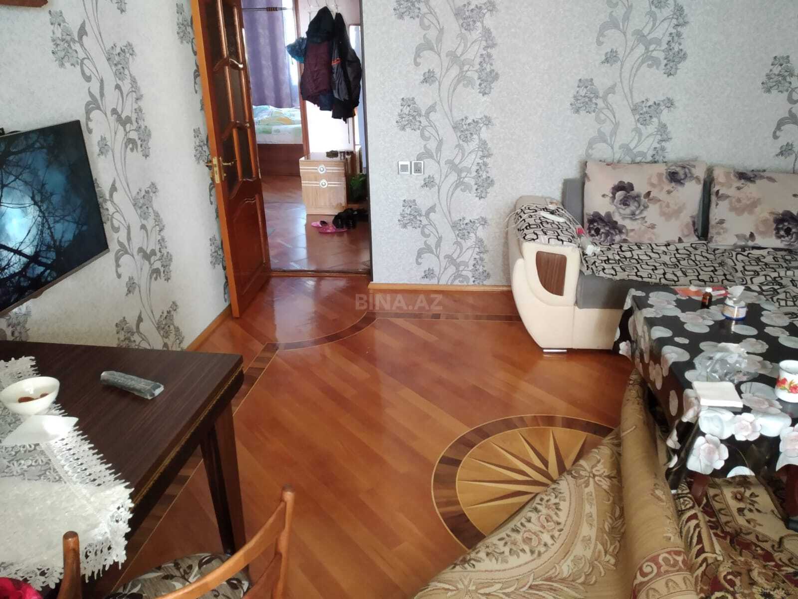 3 otaqlı Köhnə tikili, Əmircan q., Bakı