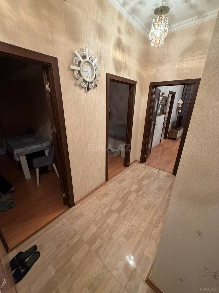 3 otaqlı Yeni tikili, Xırdalan