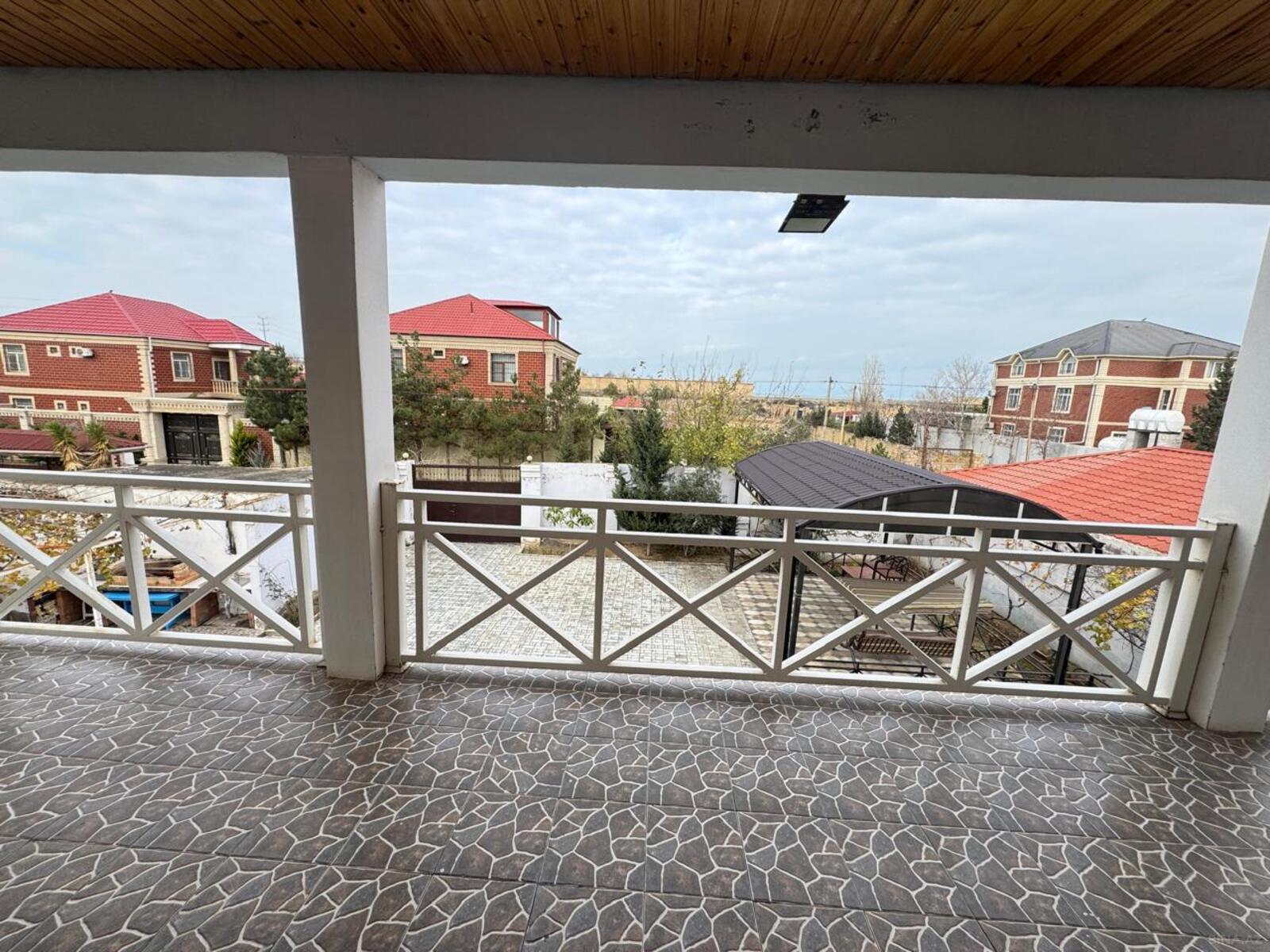 6 otaqlı Həyət evi/Bağ evi, Novxanı q., Bakı