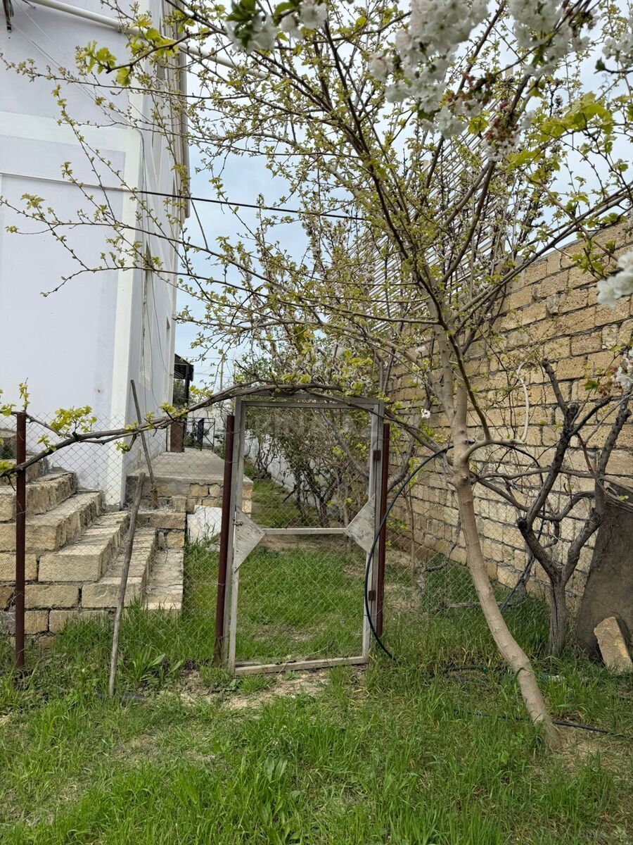 6 otaqlı Həyət evi/Bağ evi, Novxanı q., Bakı