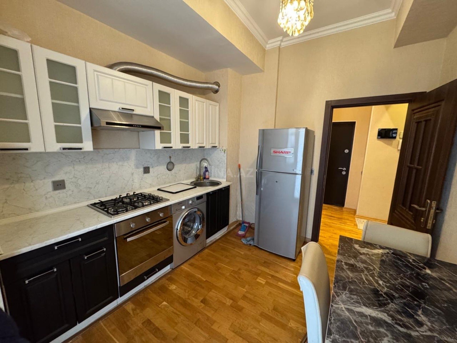 3 otaqlı Yeni tikili, Qara Qarayev m., Bakı