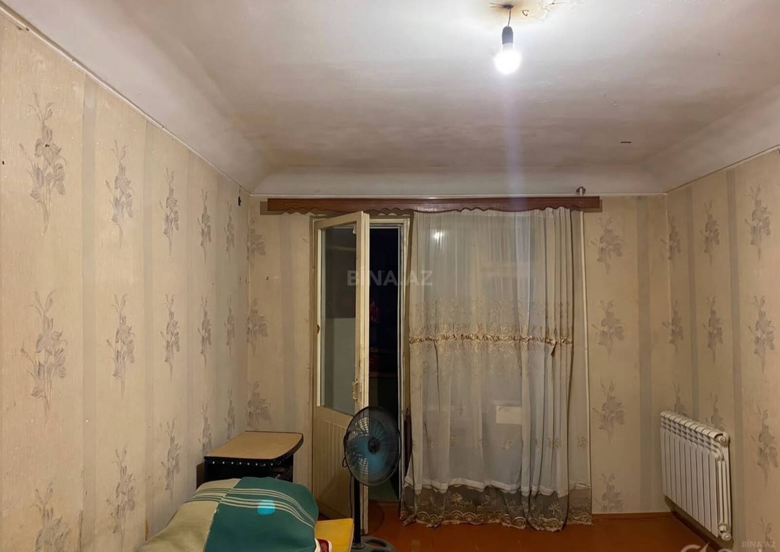 1 otaqlı Köhnə tikili, Neftçilər m., Bakı