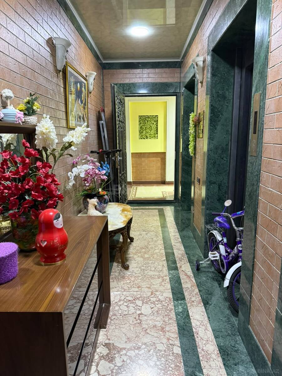 3 otaqlı Yeni tikili, İnşaatçılar m., Bakı