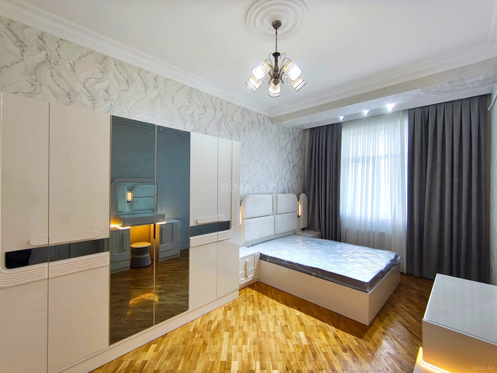 2 otaqlı Yeni tikili, Qara Qarayev m., Bakı