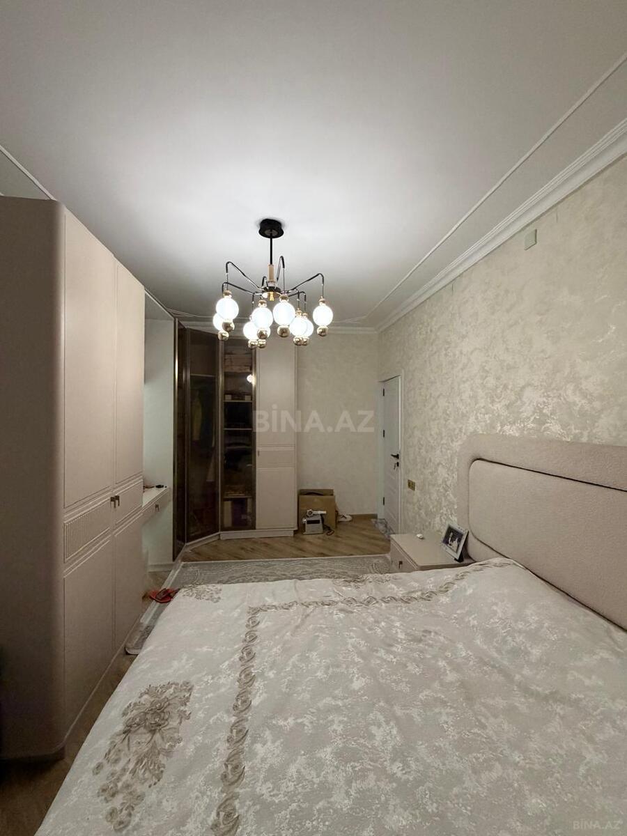 4 otaqlı Köhnə tikili, Azadlıq Prospekti m., Bakı