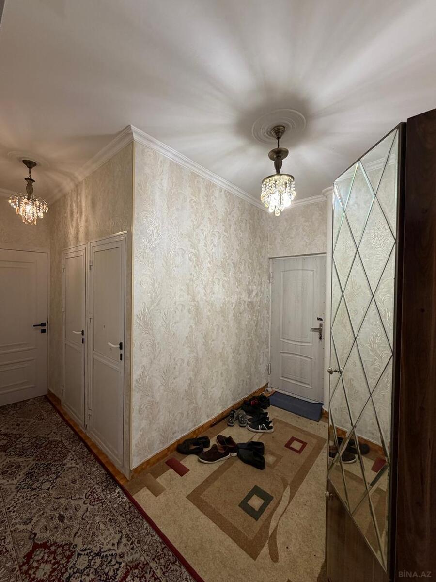 4 otaqlı Köhnə tikili, Azadlıq Prospekti m., Bakı