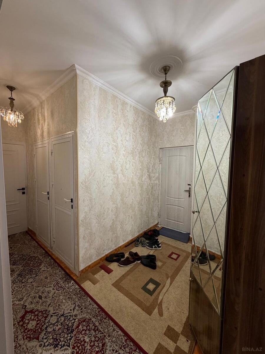 4 otaqlı Köhnə tikili, Azadlıq Prospekti m., Bakı