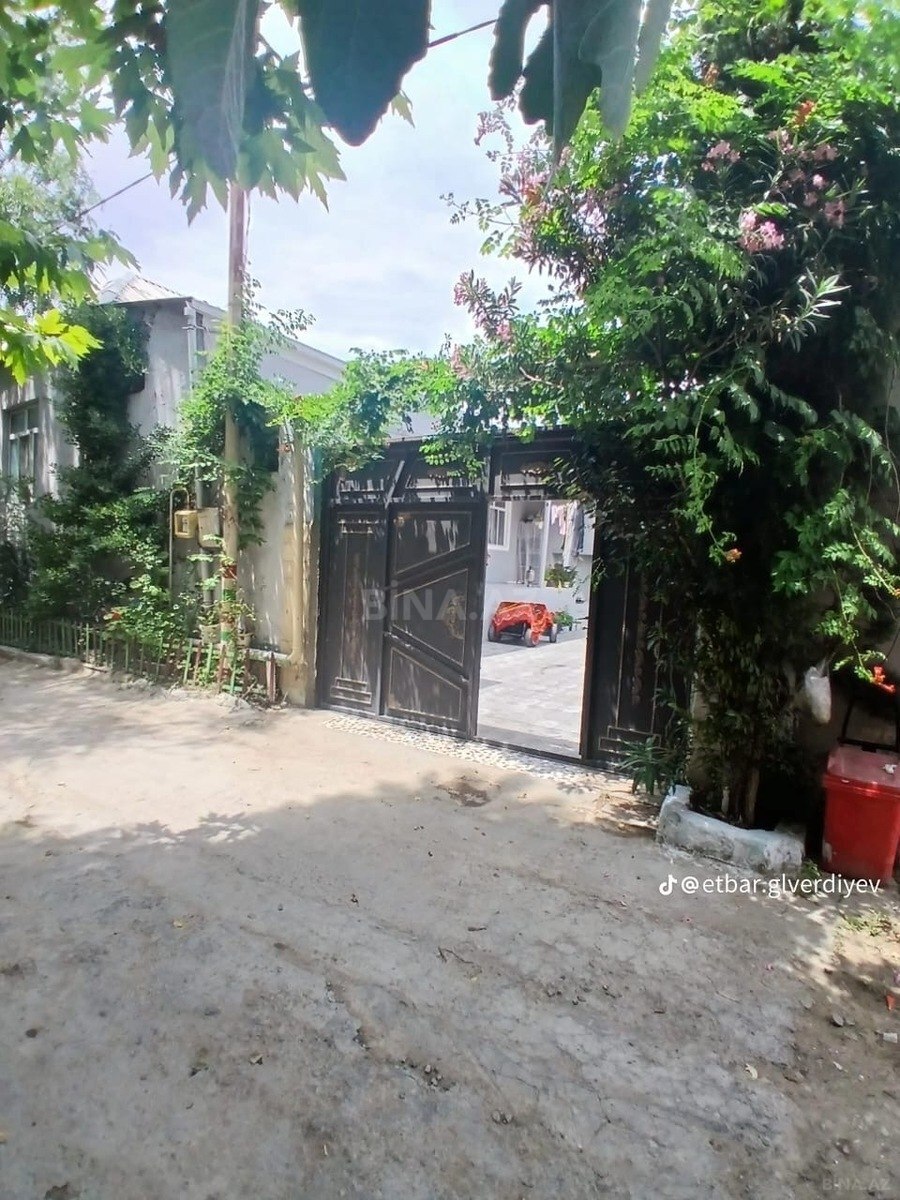 4 otaqlı Həyət evi/Bağ evi, Buzovna q., Bakı