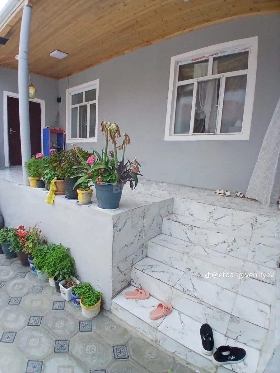 4 otaqlı Həyət evi/Bağ evi, Buzovna q., Bakı