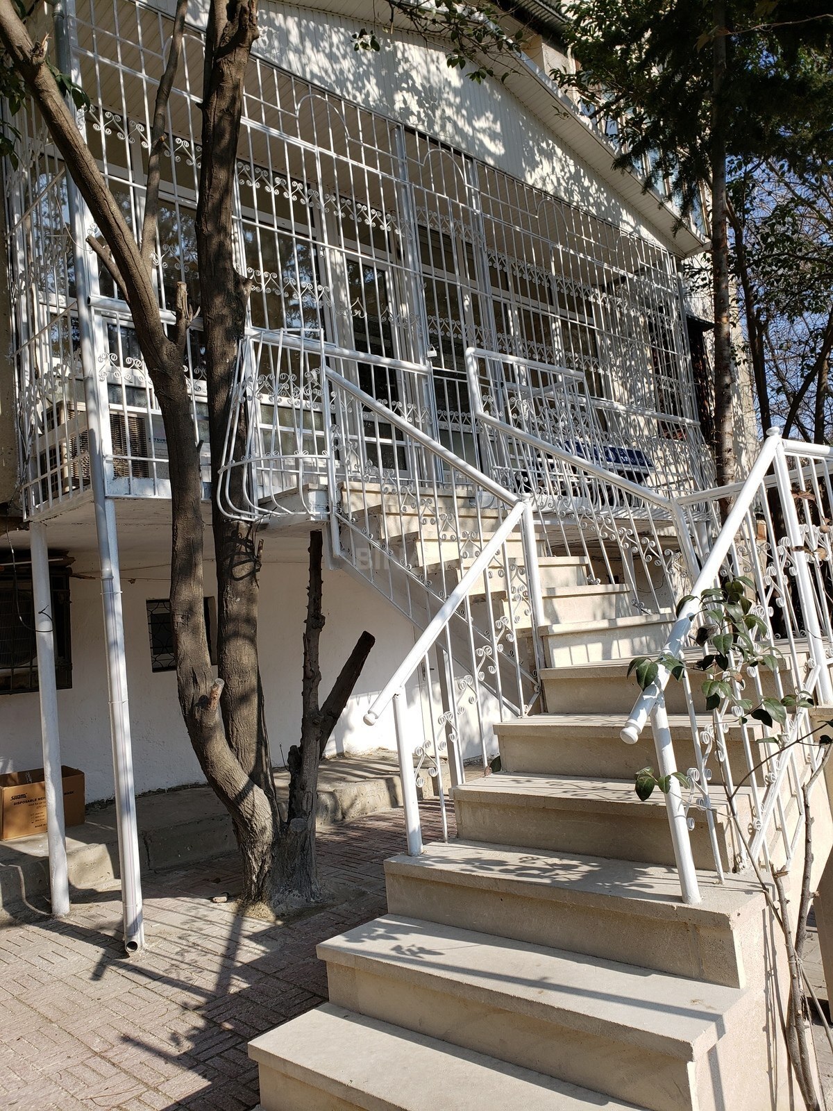 4 otaqlı Ofis, Memar Əcəmi m., Bakı