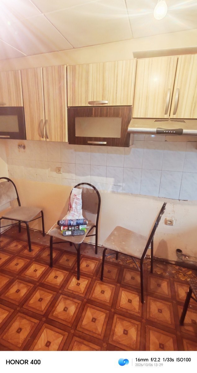 3 otaqlı Köhnə tikili, Nəsimi m., Bakı
