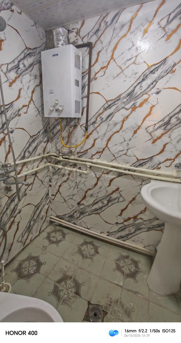 3 otaqlı Köhnə tikili, Nəsimi m., Bakı