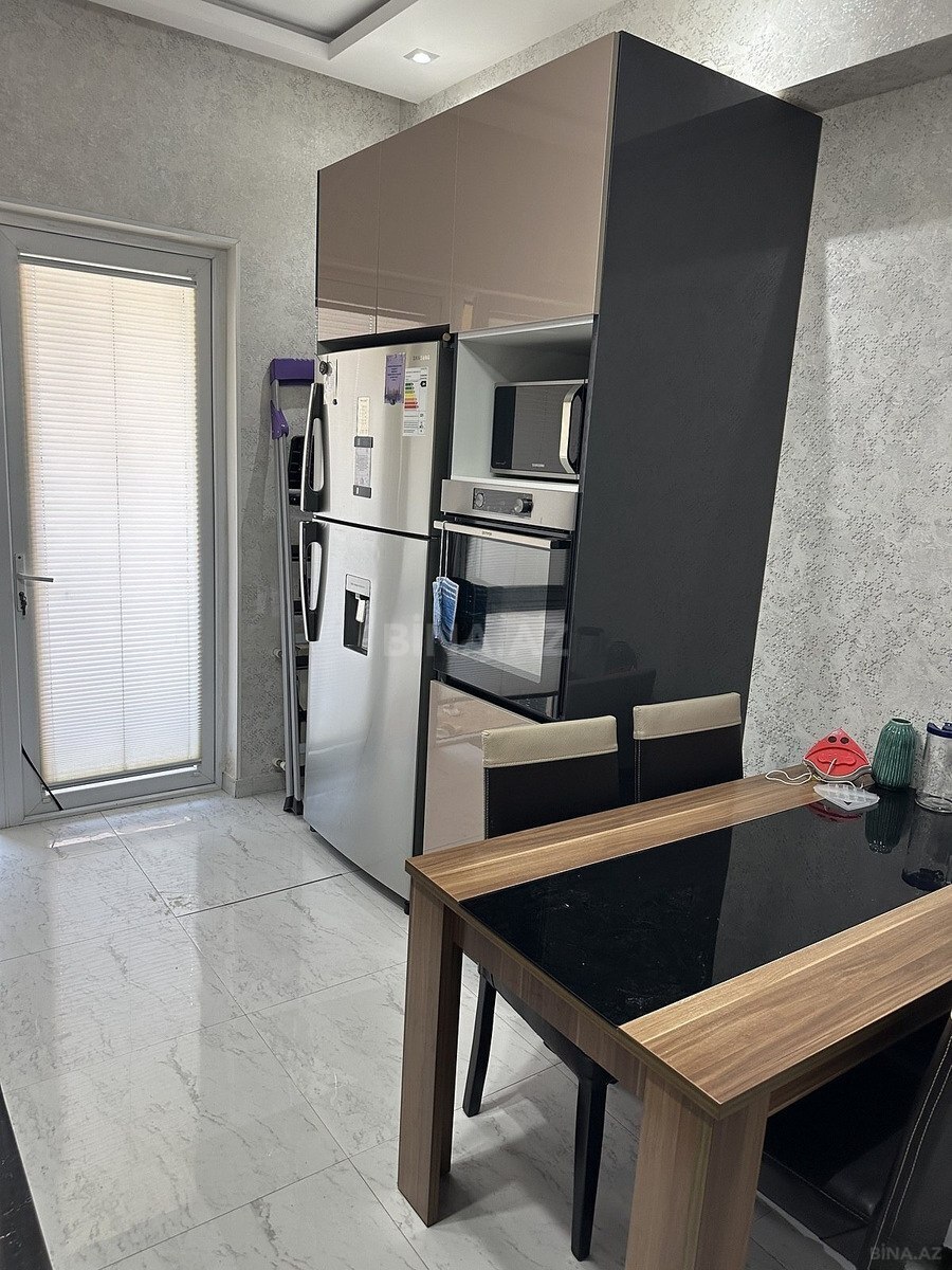 3 otaqlı Yeni tikili, Nizami m., Bakı