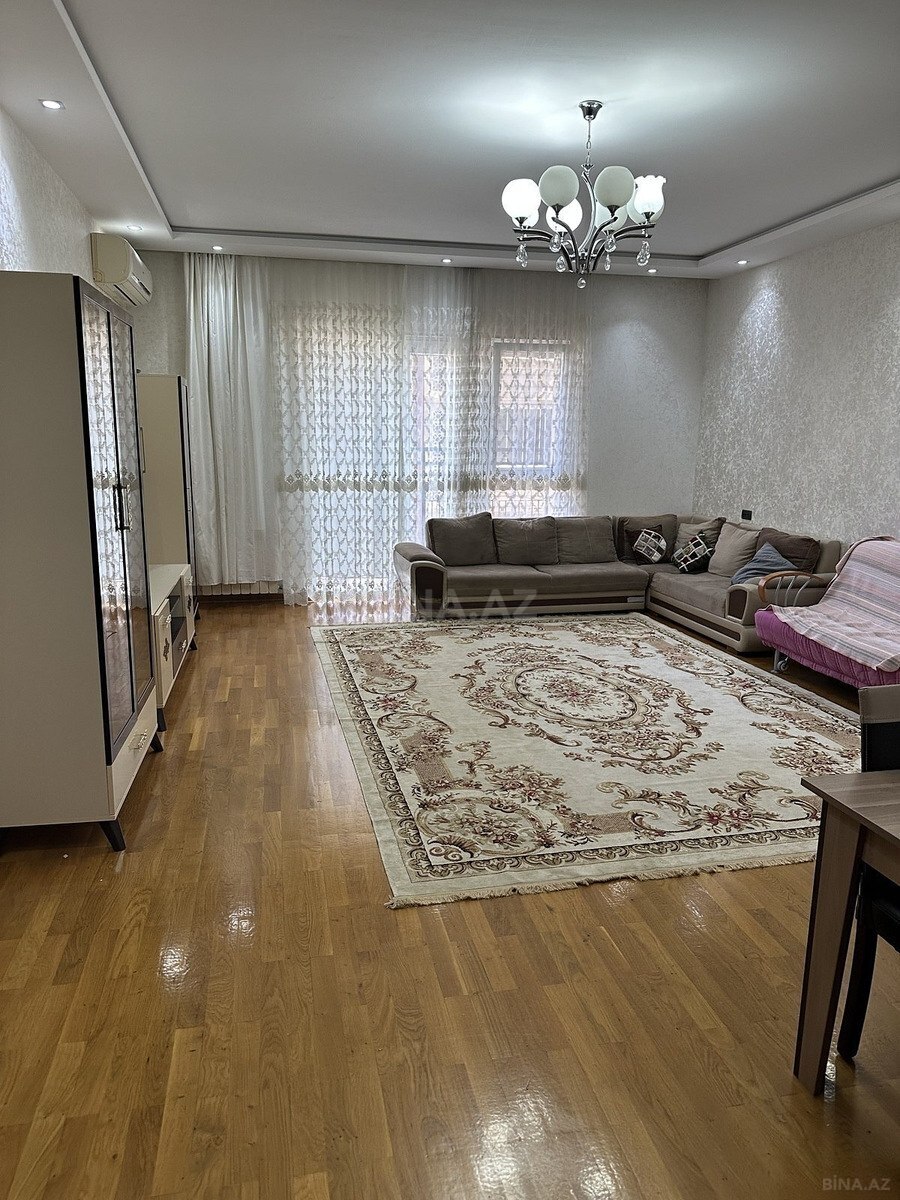 3 otaqlı Yeni tikili, Nizami m., Bakı