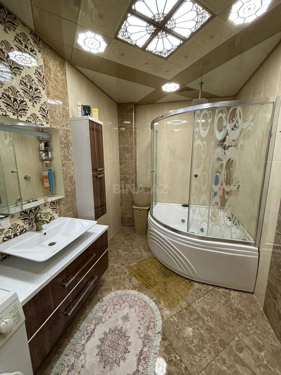 3 otaqlı Yeni tikili, Şah İsmayıl Xətai m., Bakı