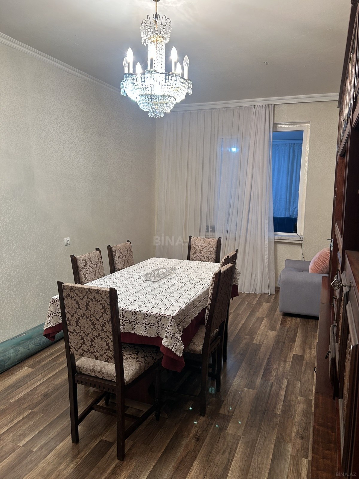 4 otaqlı Köhnə tikili, Əhmədli q., Bakı