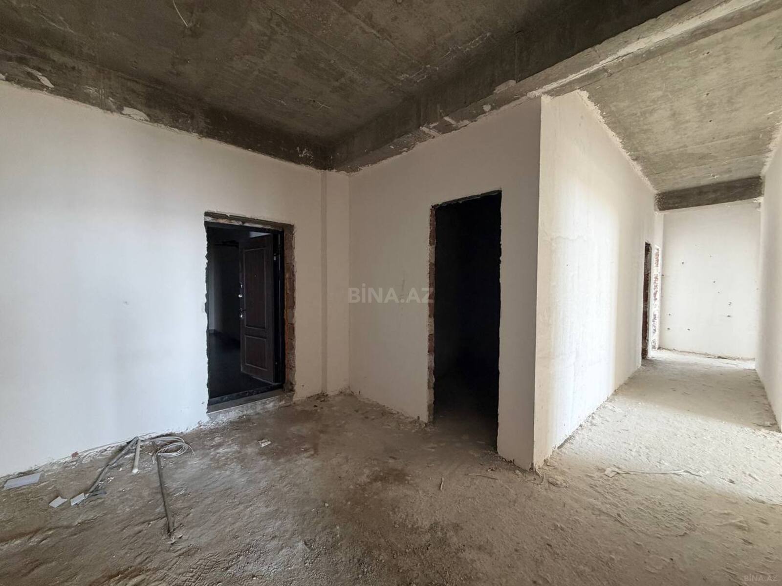 3 otaqlı Yeni tikili, Koroğlu m., Bakı