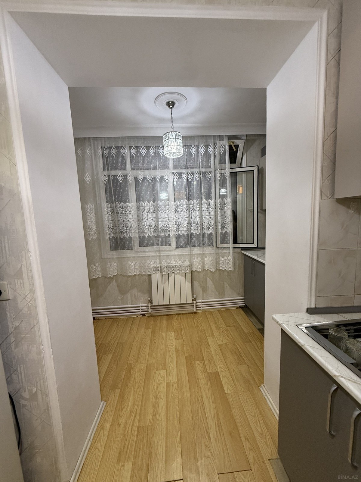2 otaqlı Köhnə tikili, 28 May m., Bakı