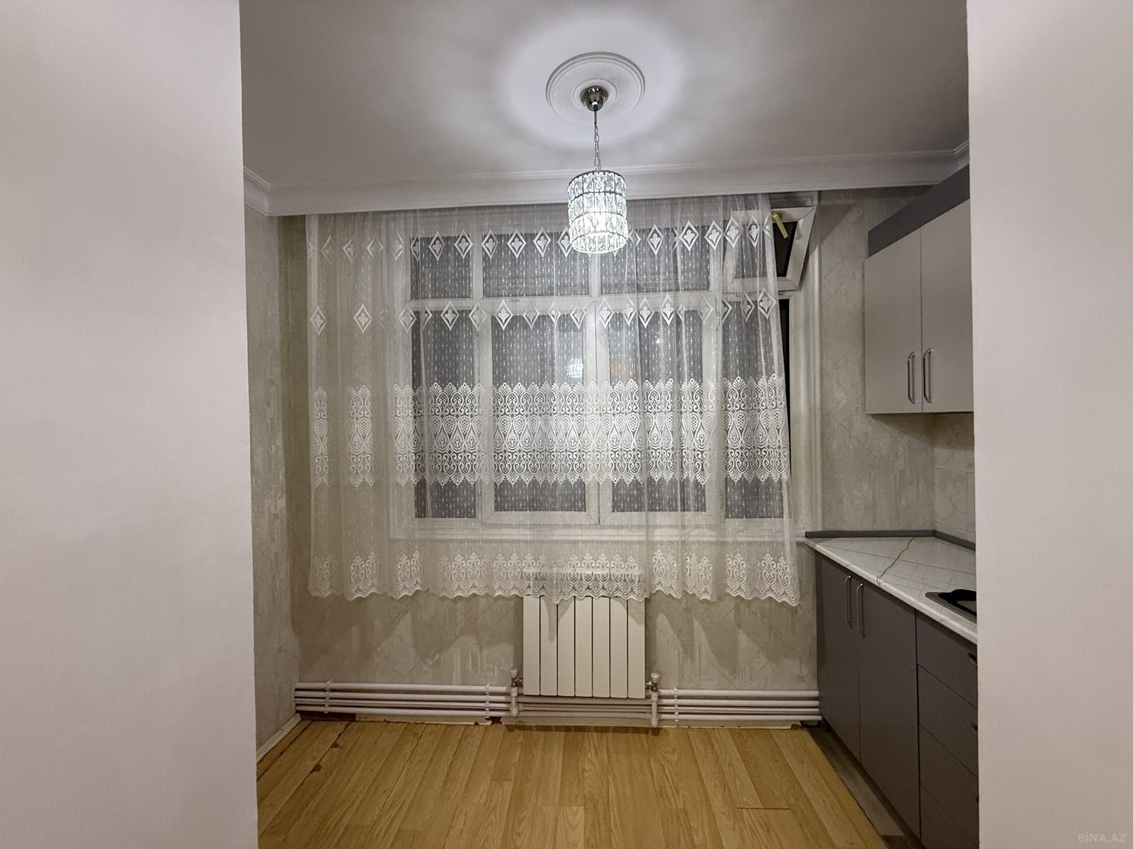 2 otaqlı Köhnə tikili, 28 May m., Bakı