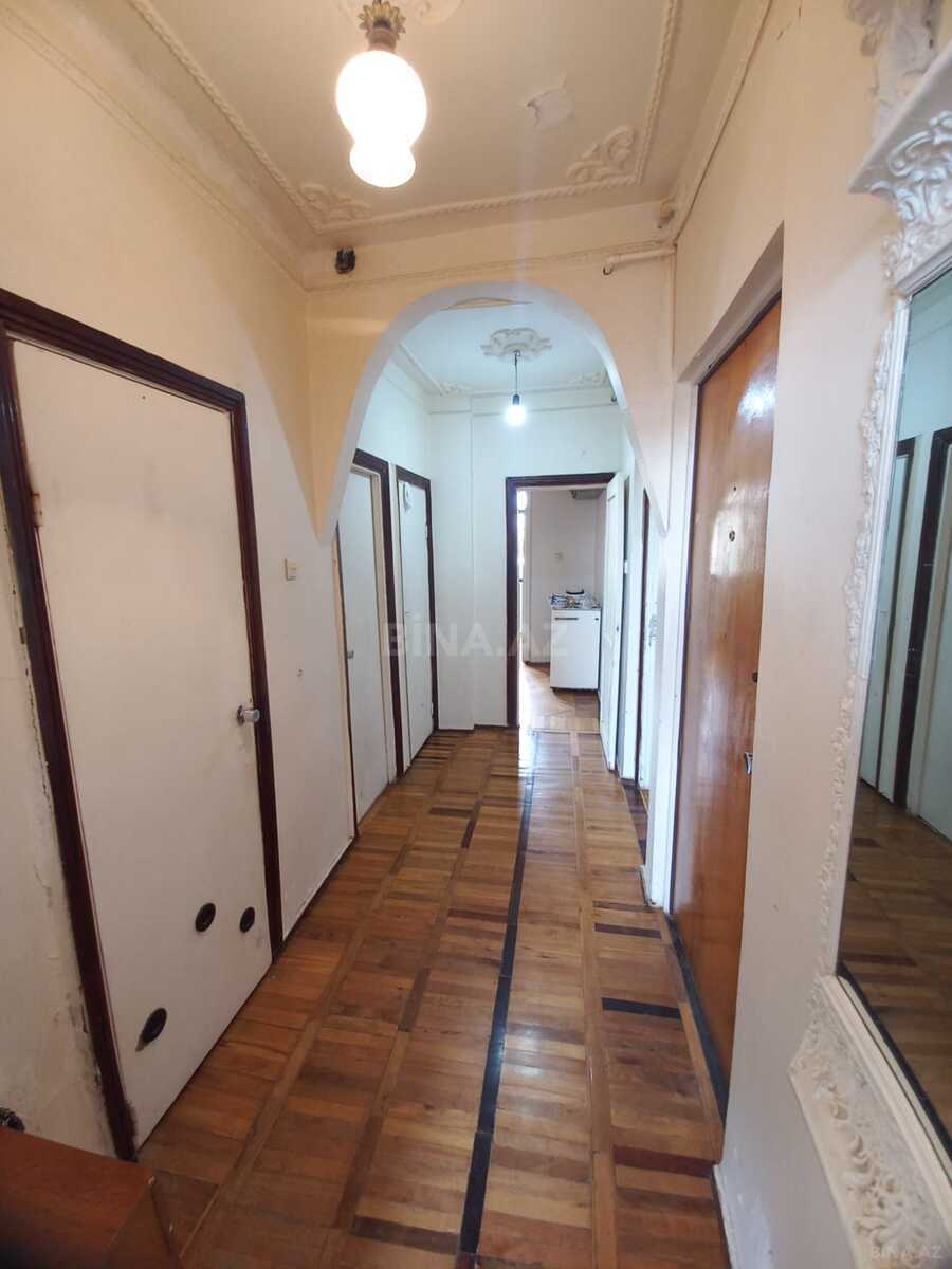 2 otaqlı Köhnə tikili, Həzi Aslanov m., Bakı