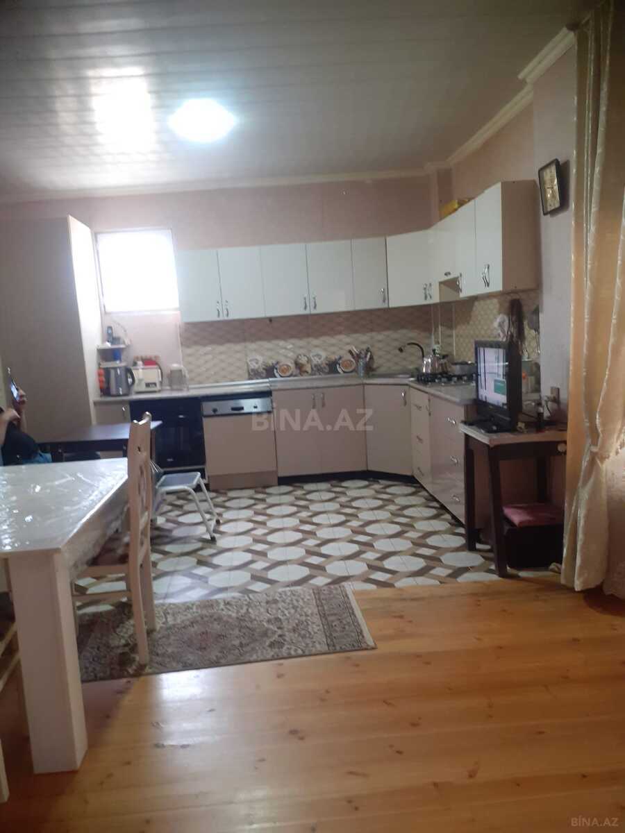 Torpaq Hövsan q., Bakı