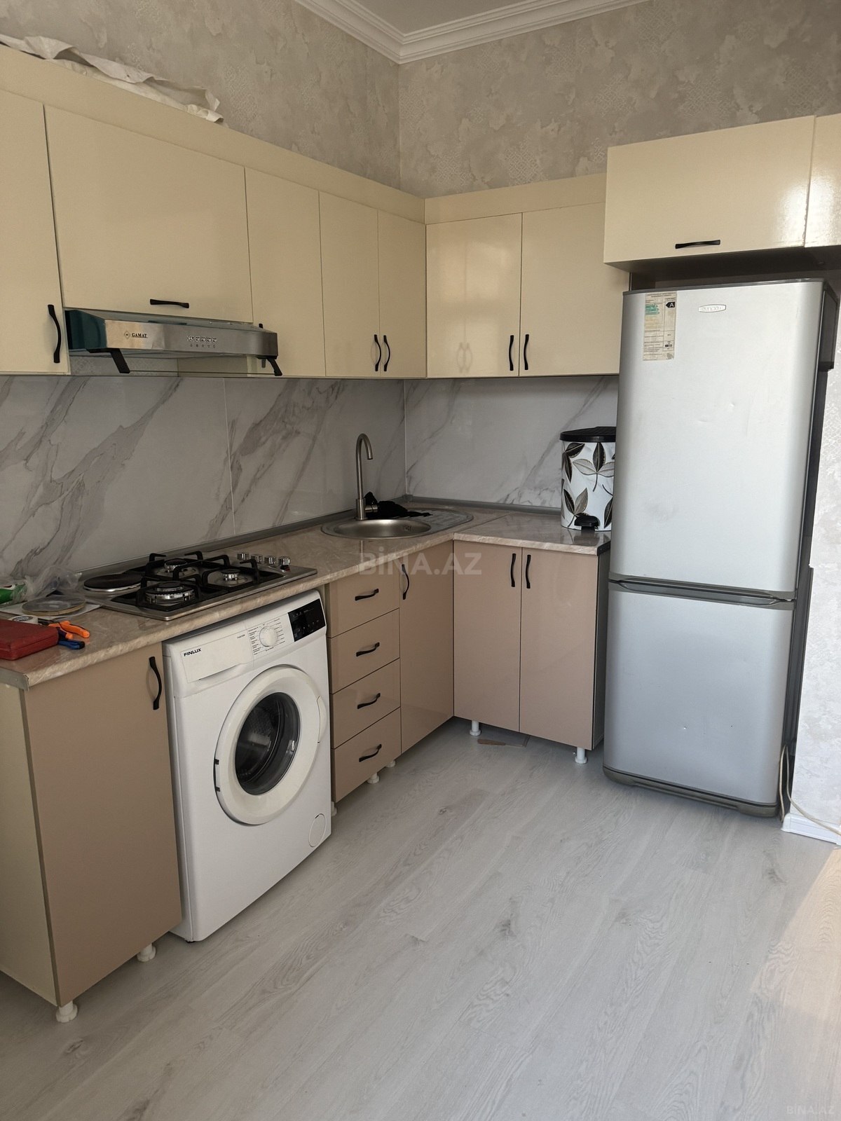 3 otaqlı Köhnə tikili, Xırdalan