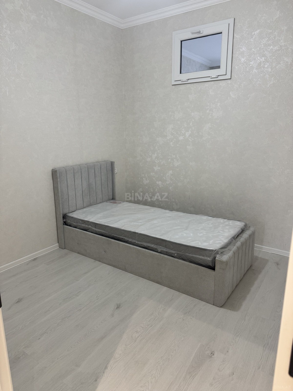 3 otaqlı Köhnə tikili, Xırdalan