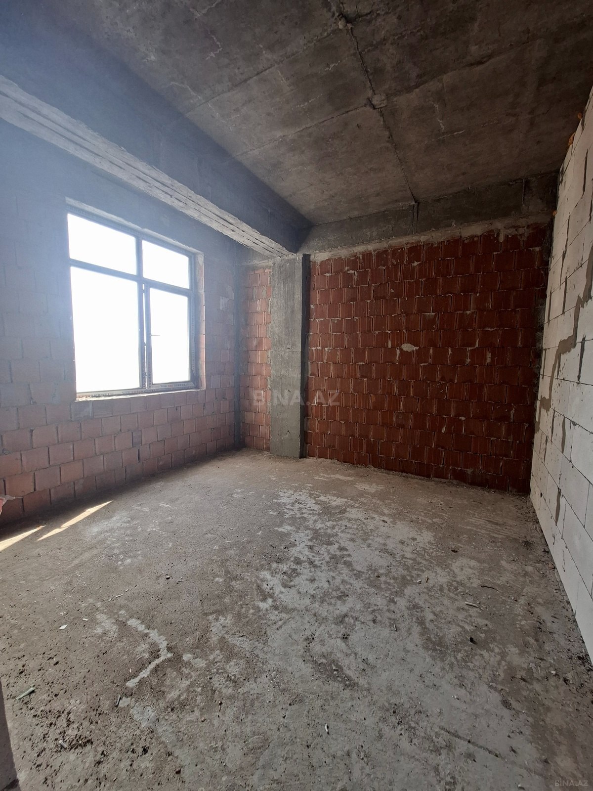 3 otaqlı Yeni tikili, Qara Qarayev m., Bakı