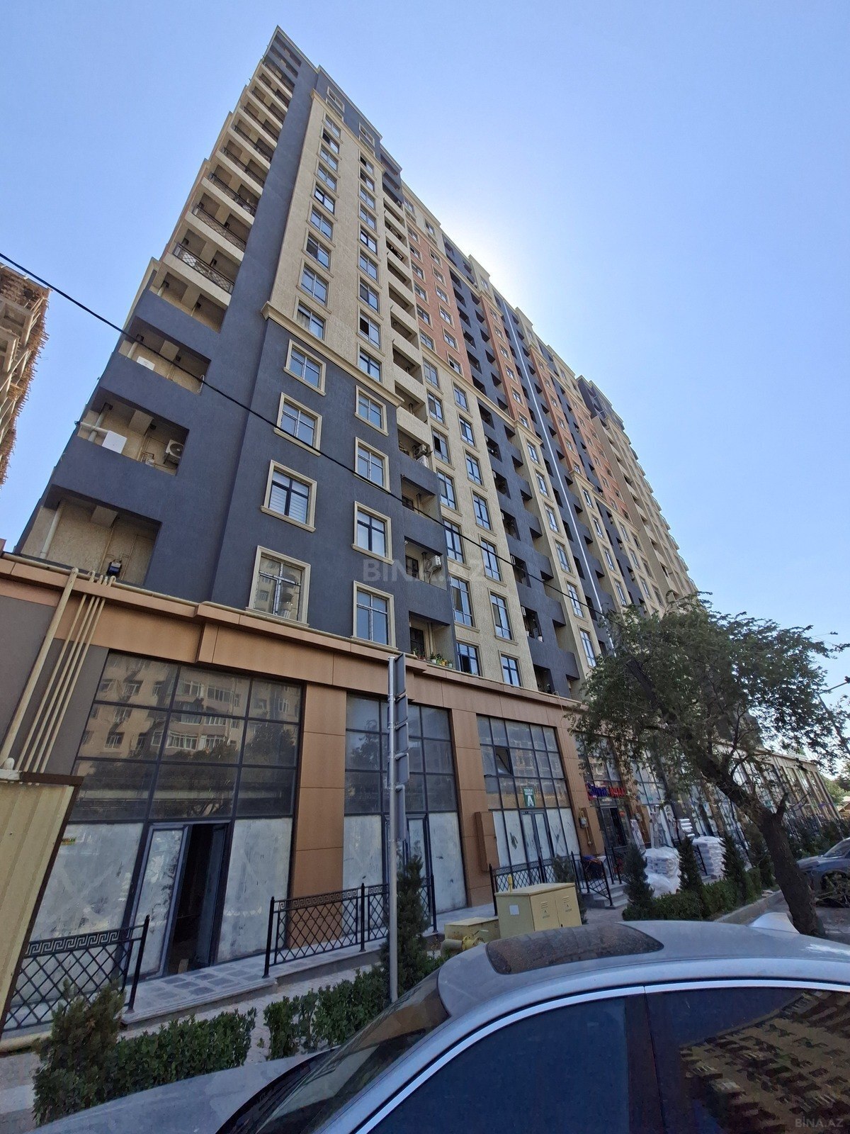 3 otaqlı Yeni tikili, Qara Qarayev m., Bakı