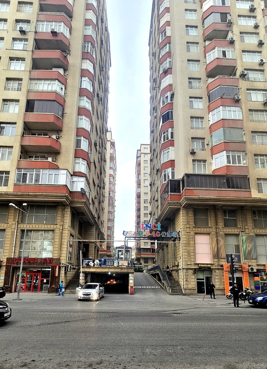 3 otaqlı Yeni tikili, 8-ci kilometr q., Bakı