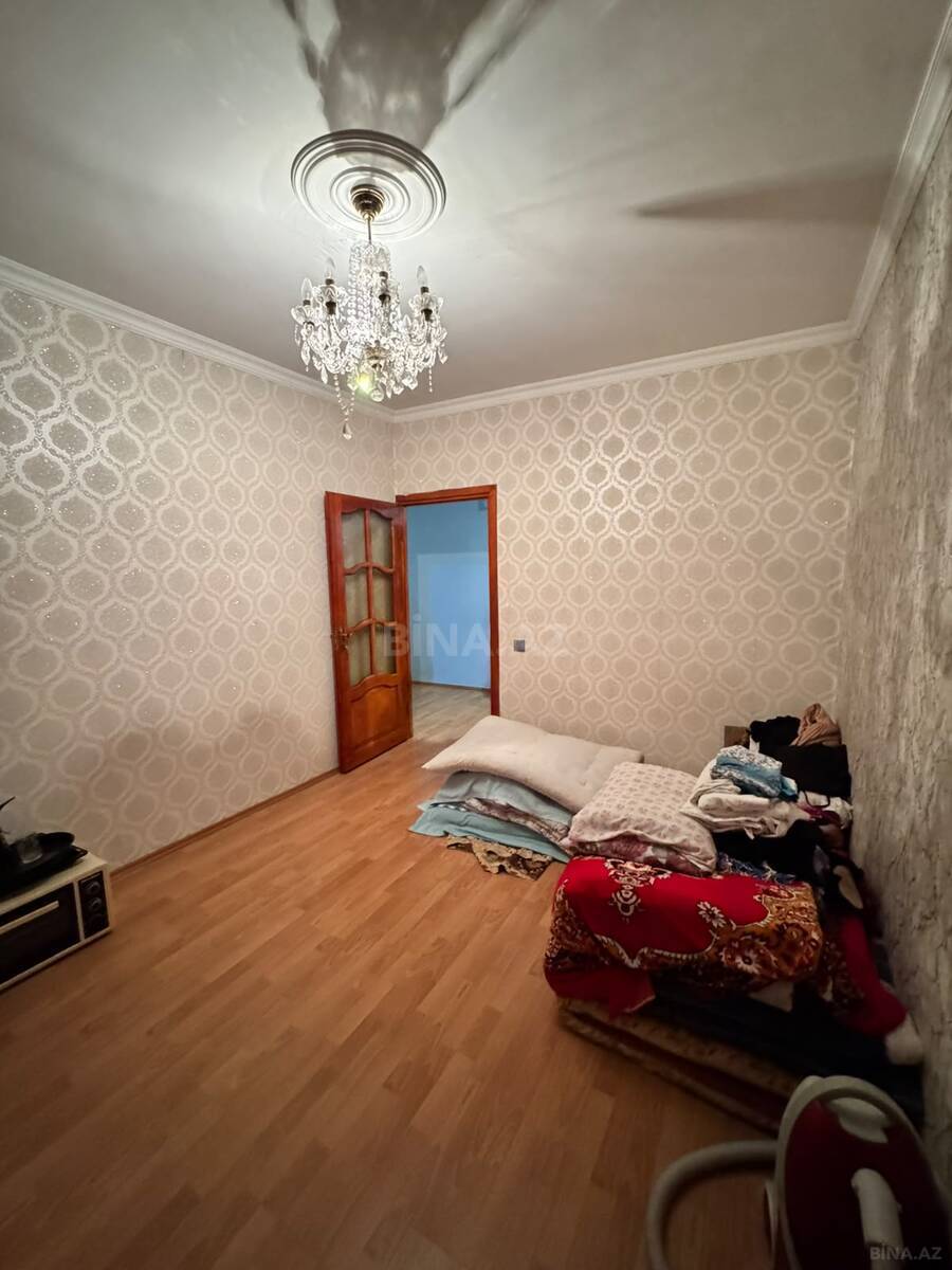 3 otaqlı Köhnə tikili, Azadlıq Prospekti m., Bakı