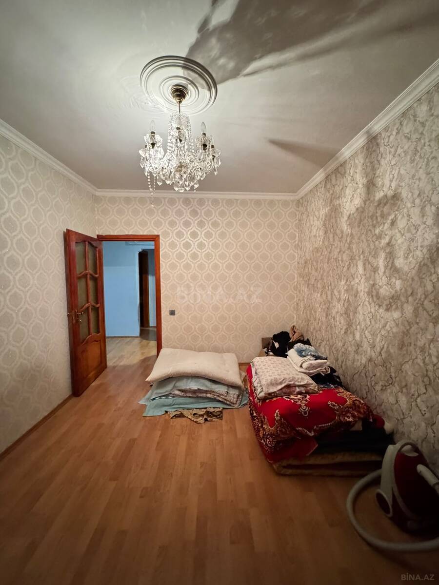 3 otaqlı Köhnə tikili, Azadlıq Prospekti m., Bakı