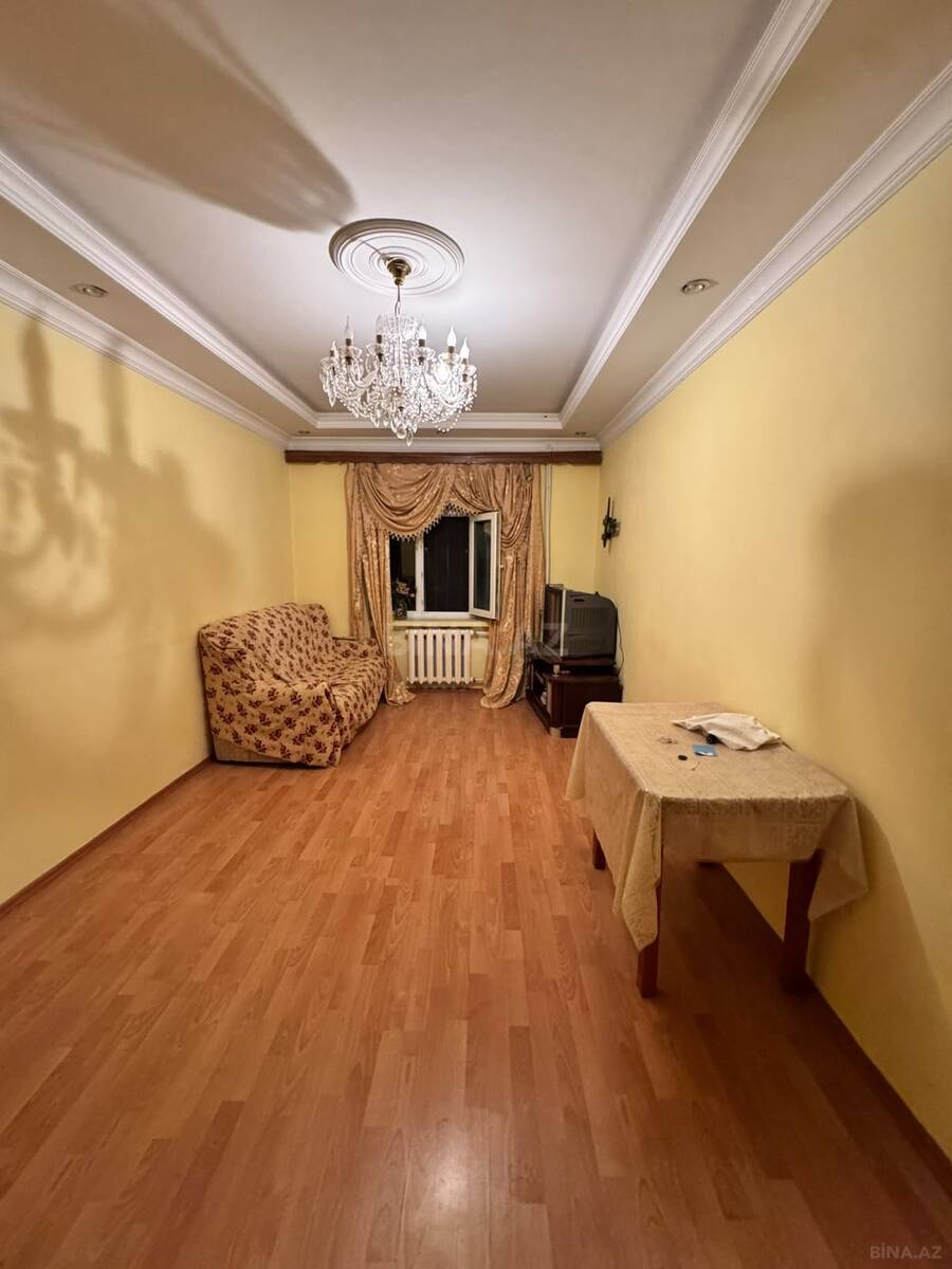 3 otaqlı Köhnə tikili, Azadlıq Prospekti m., Bakı