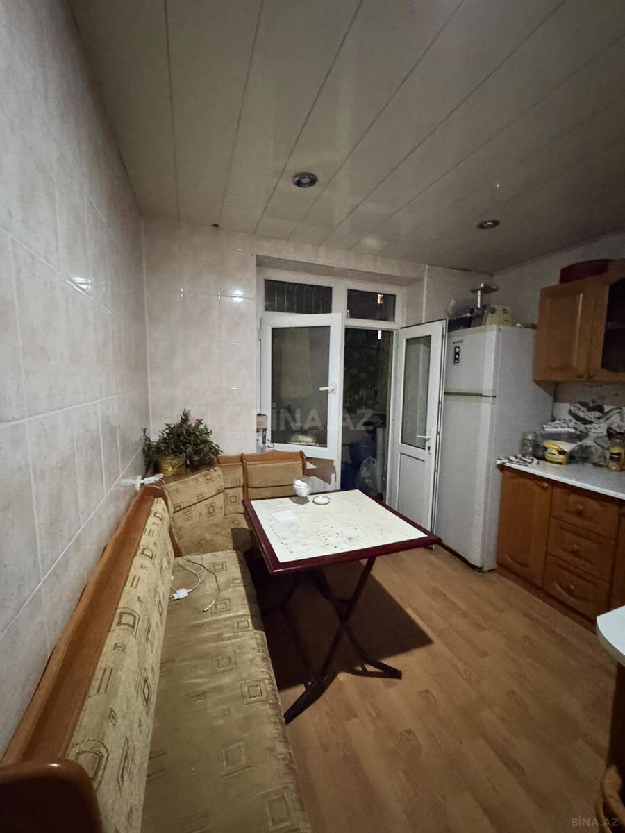 3 otaqlı Köhnə tikili, Azadlıq Prospekti m., Bakı