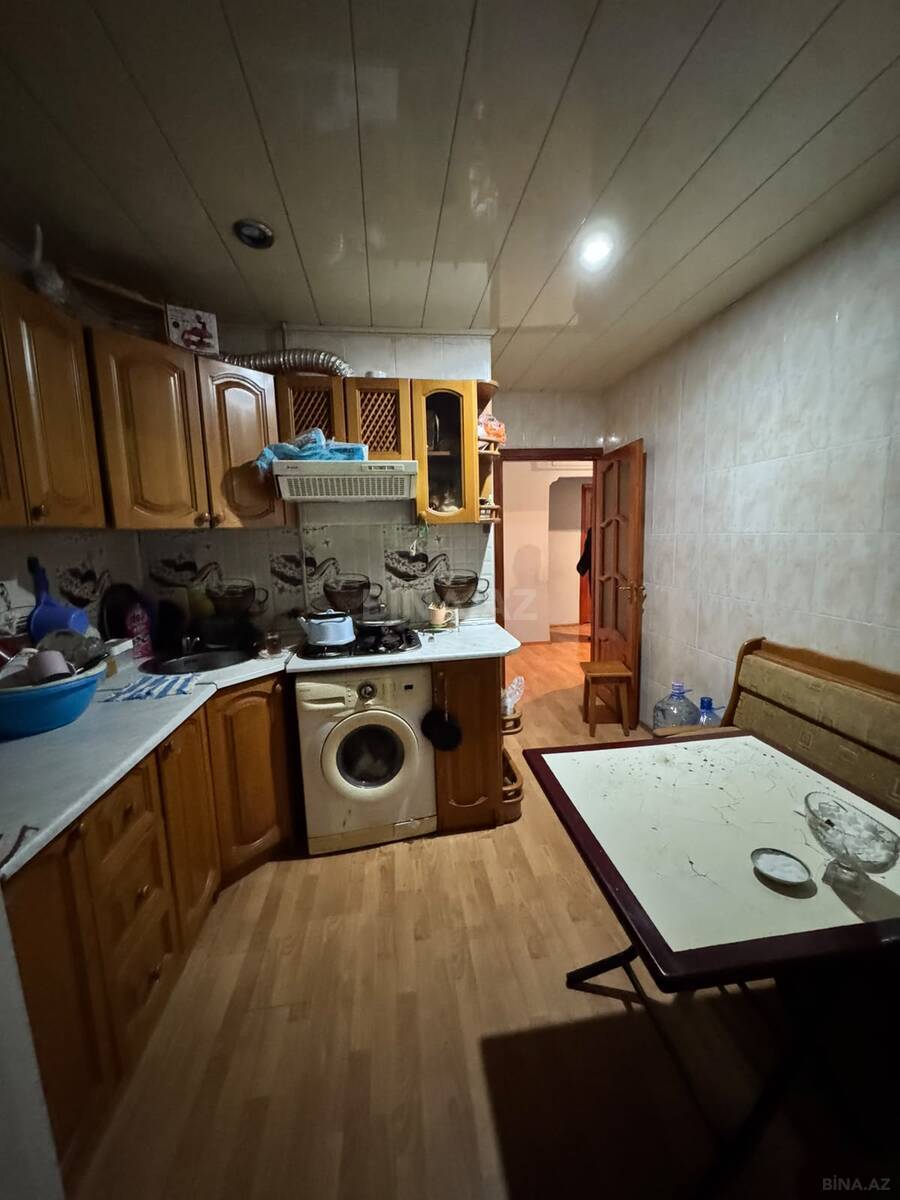 3 otaqlı Köhnə tikili, Azadlıq Prospekti m., Bakı