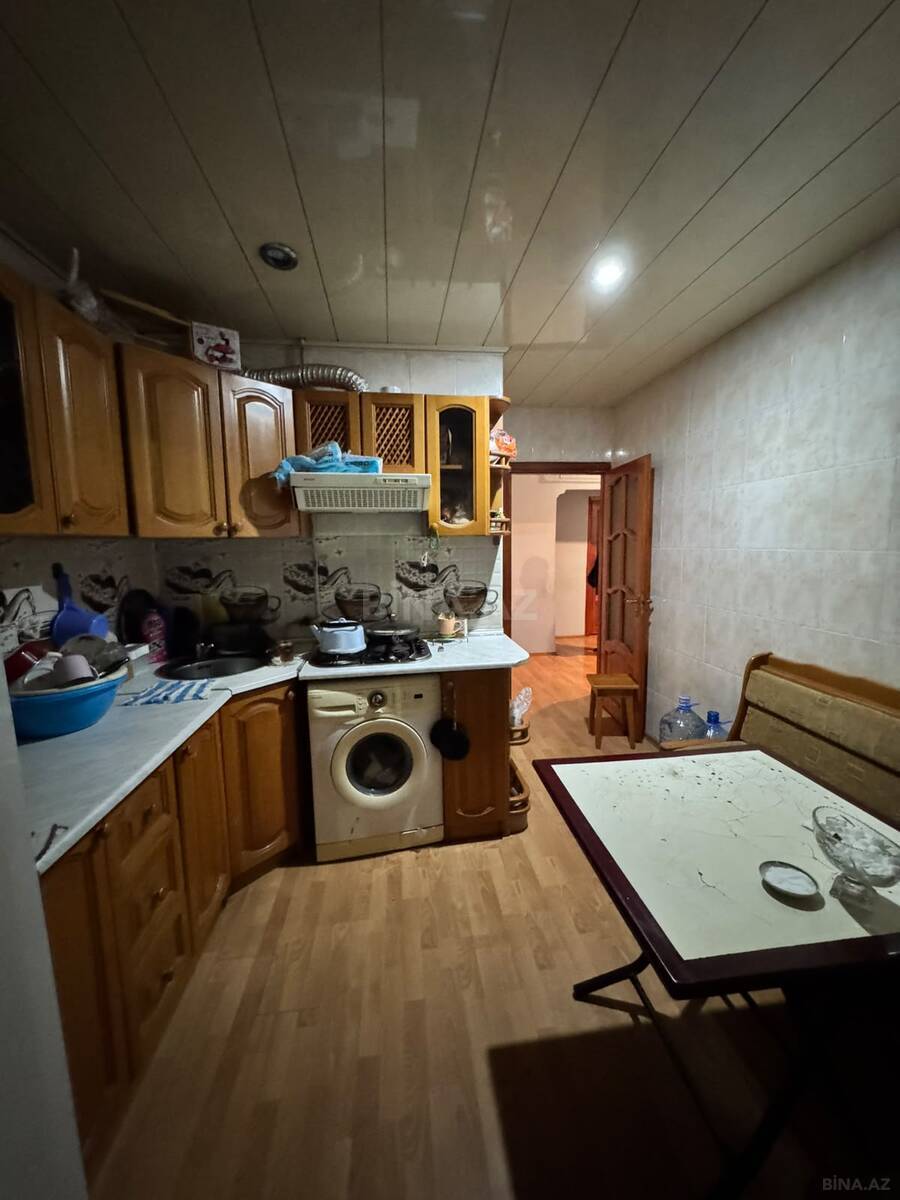 3 otaqlı Köhnə tikili, Azadlıq Prospekti m., Bakı