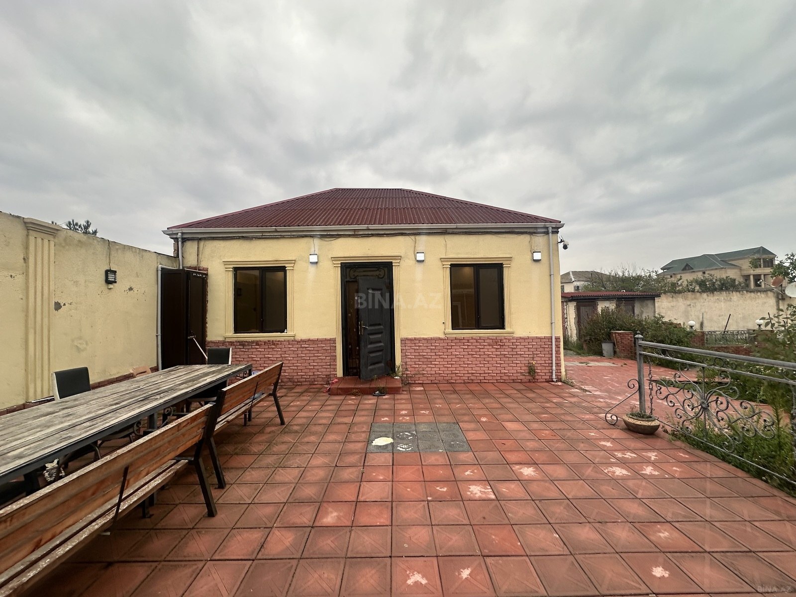4 otaqlı Həyət evi/Bağ evi, Novxanı q., Bakı