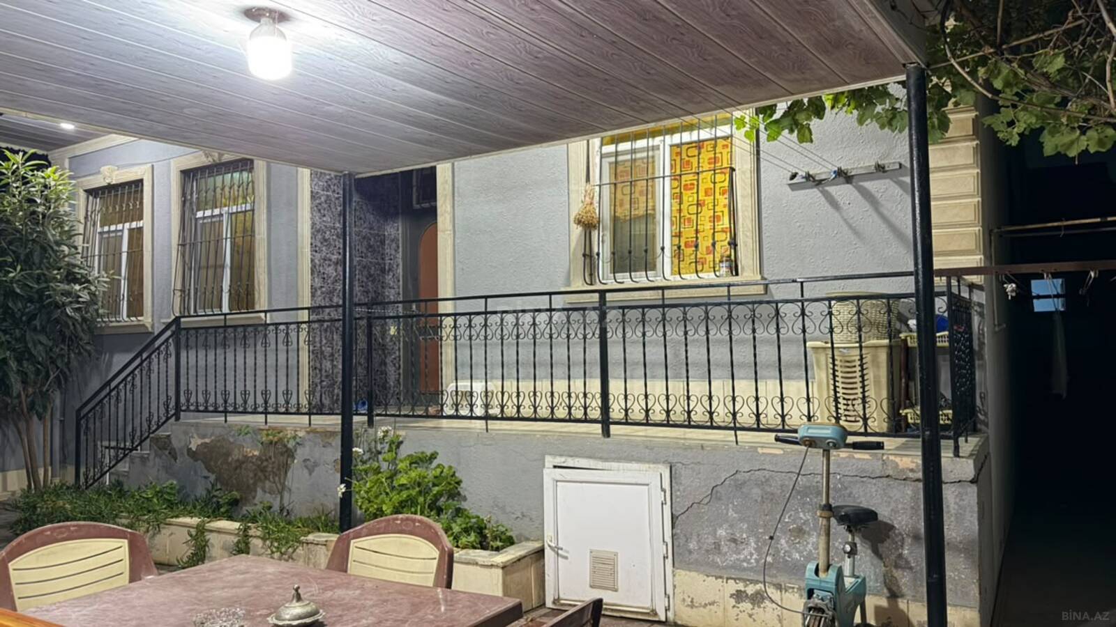 4 otaqlı Həyət evi/Bağ evi, Qaraçuxur q., Bakı