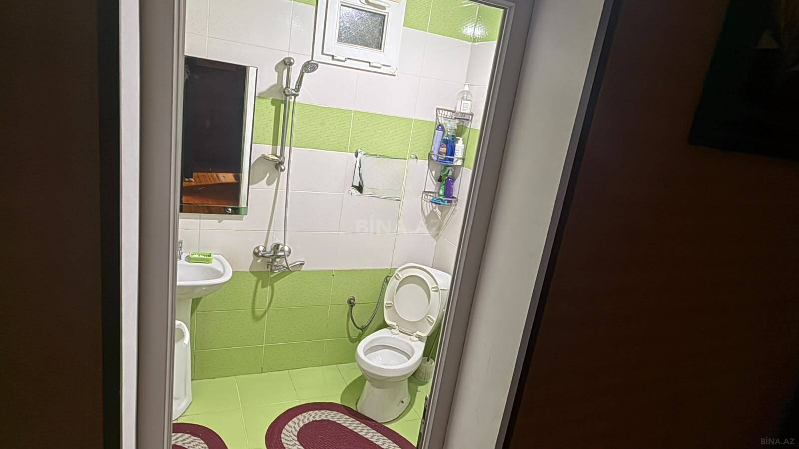 4 otaqlı Həyət evi/Bağ evi, Qaraçuxur q., Bakı