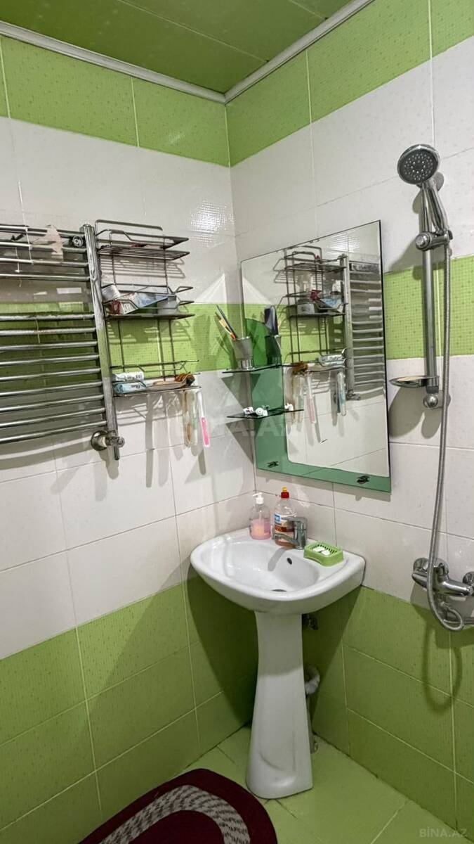 4 otaqlı Həyət evi/Bağ evi, Qaraçuxur q., Bakı