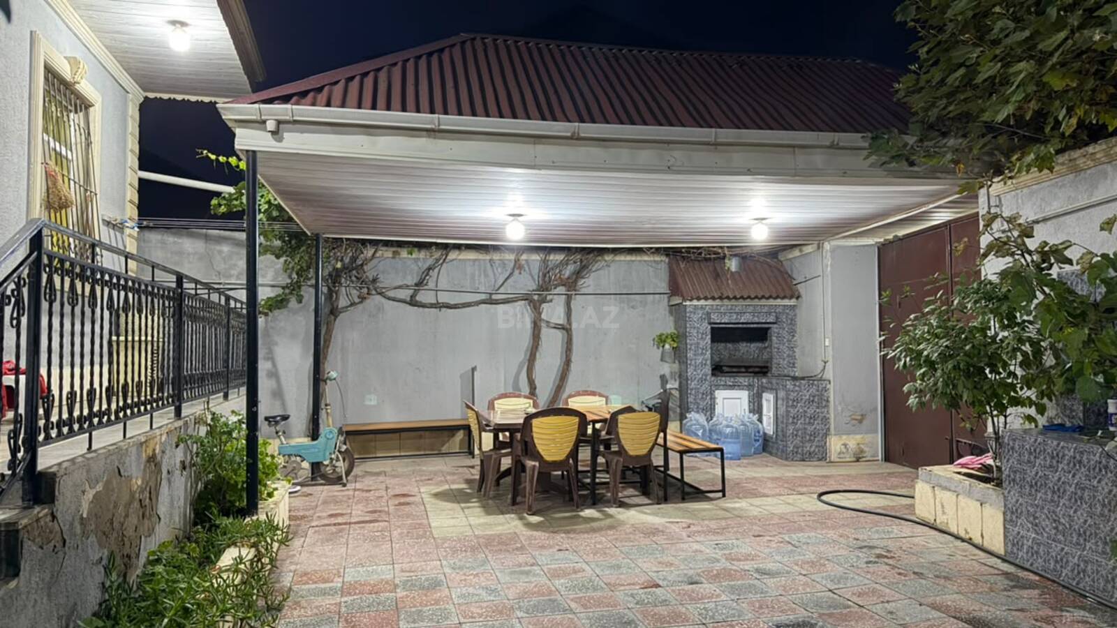 4 otaqlı Həyət evi/Bağ evi, Qaraçuxur q., Bakı