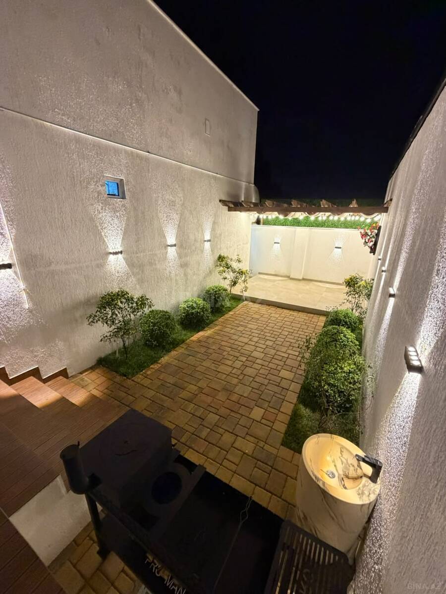 4 otaqlı Həyət evi/Bağ evi, Şüvəlan q., Bakı
