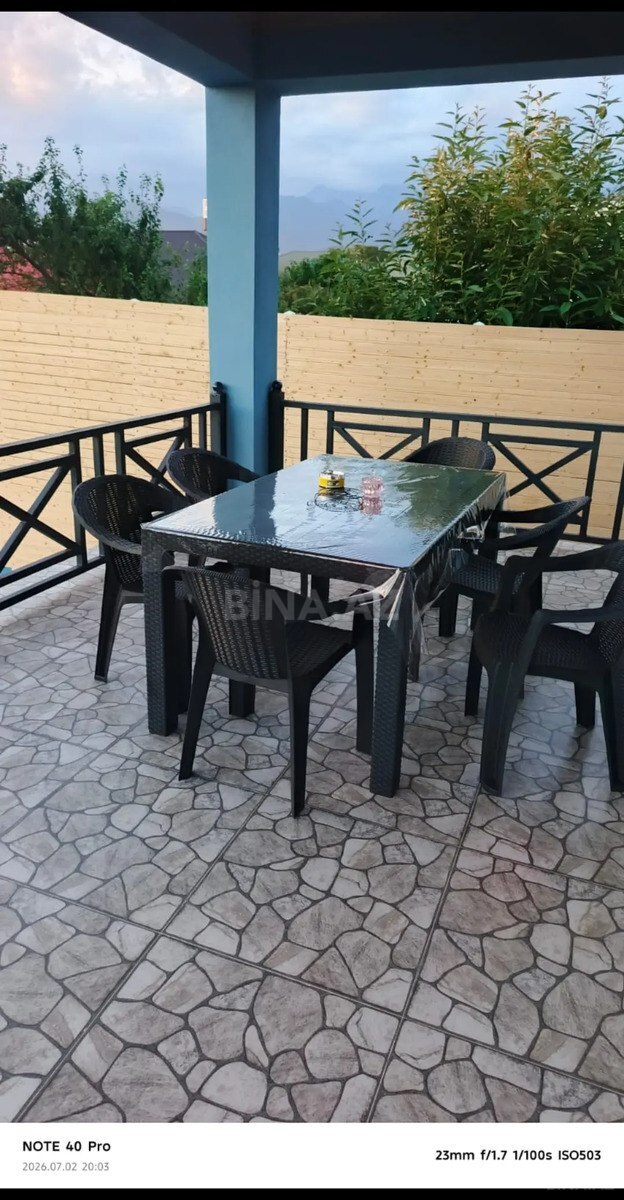 8 otaqlı Həyət evi/Bağ evi, Qəbələ