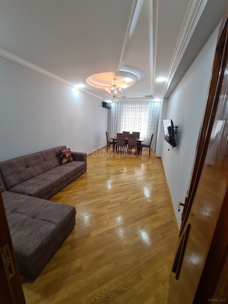 2 otaqlı Yeni tikili, 8 Noyabr m., Bakı