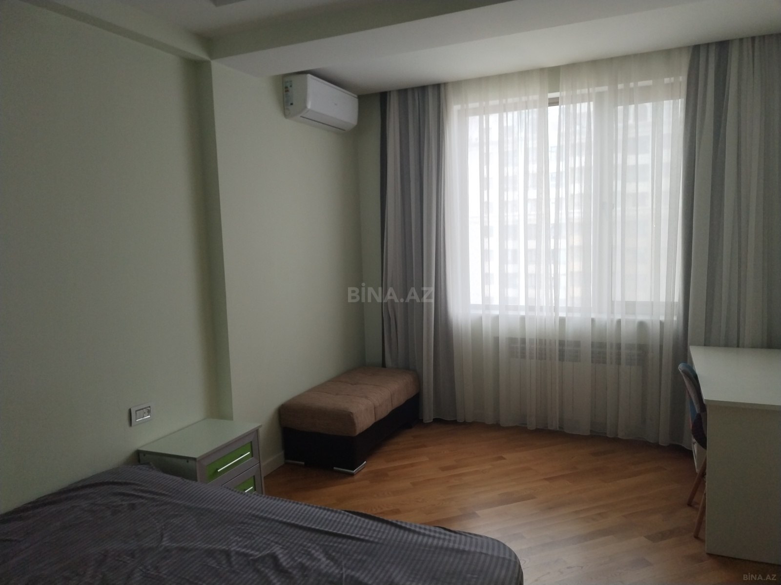 3 otaqlı Yeni tikili, İnşaatçılar m., Bakı