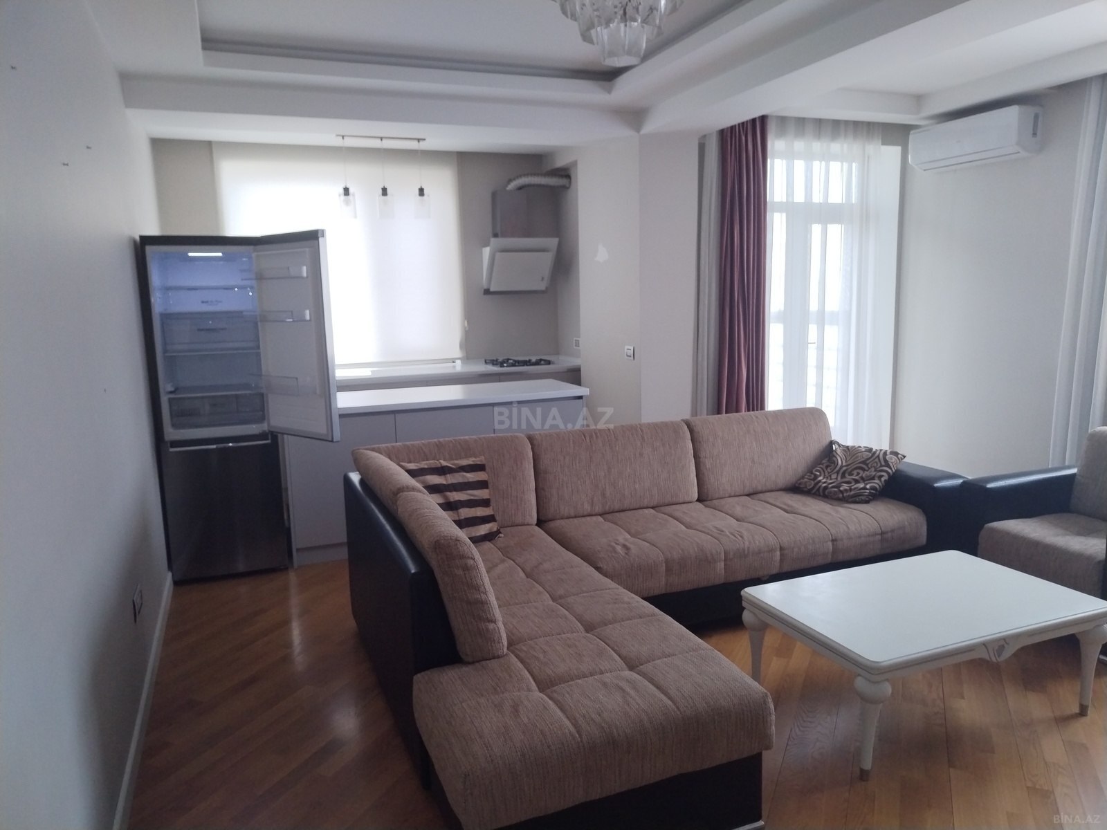 3 otaqlı Yeni tikili, İnşaatçılar m., Bakı