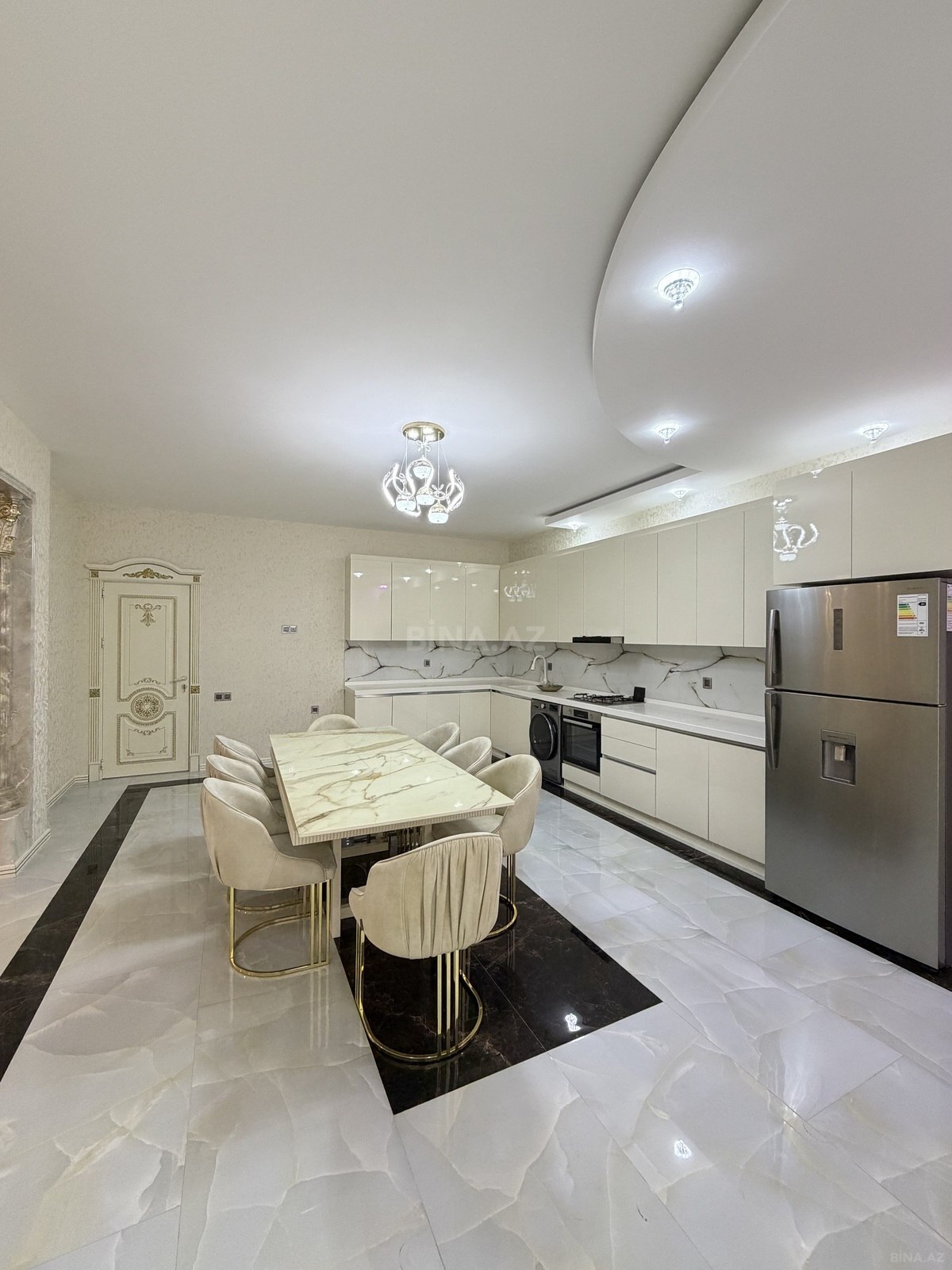 6 otaqlı Həyət evi/Bağ evi, Mərdəkan q., Bakı